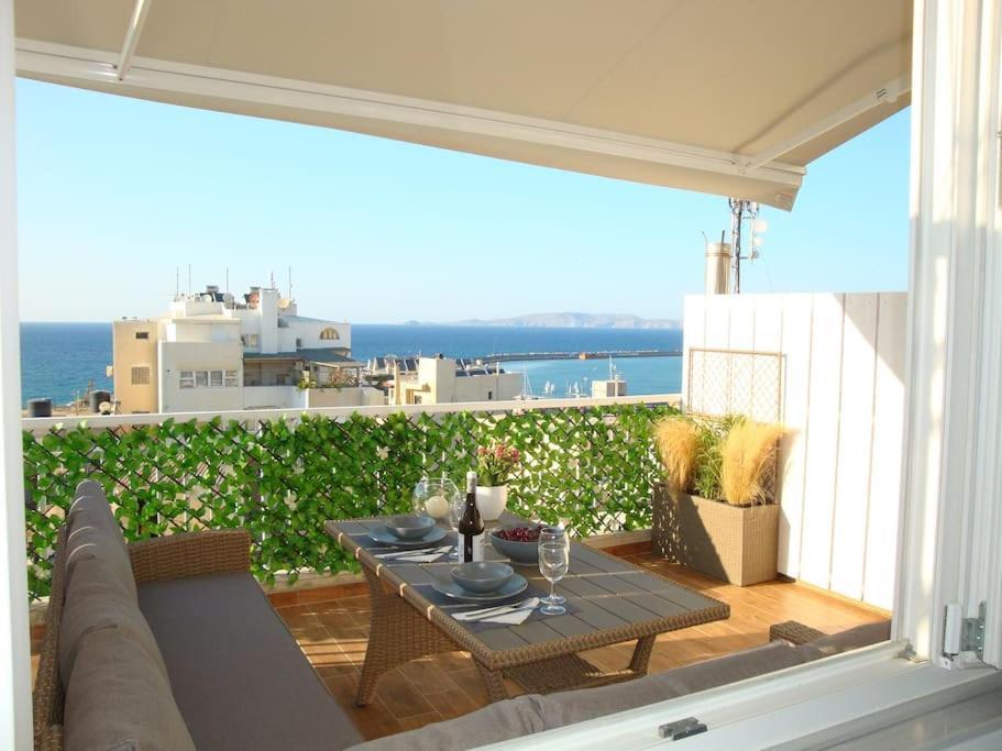 Апартаменты Centre Penthouse With Seaview Ираклион Экстерьер фото